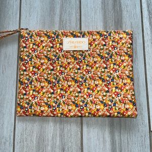 SHISEIDO X TORY BURCH wristlet